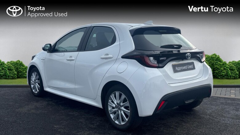 Toyota Yaris 1.5 Hybrid Icon 5dr CVT Hybrid Hatchback